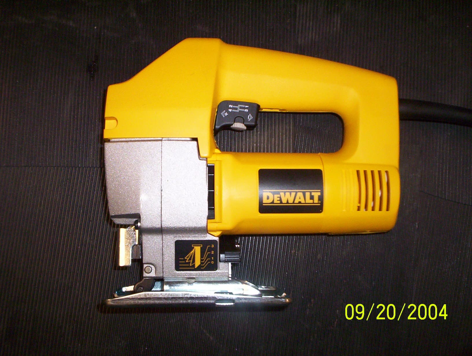 Jigsaw (Corded) — DeWalt